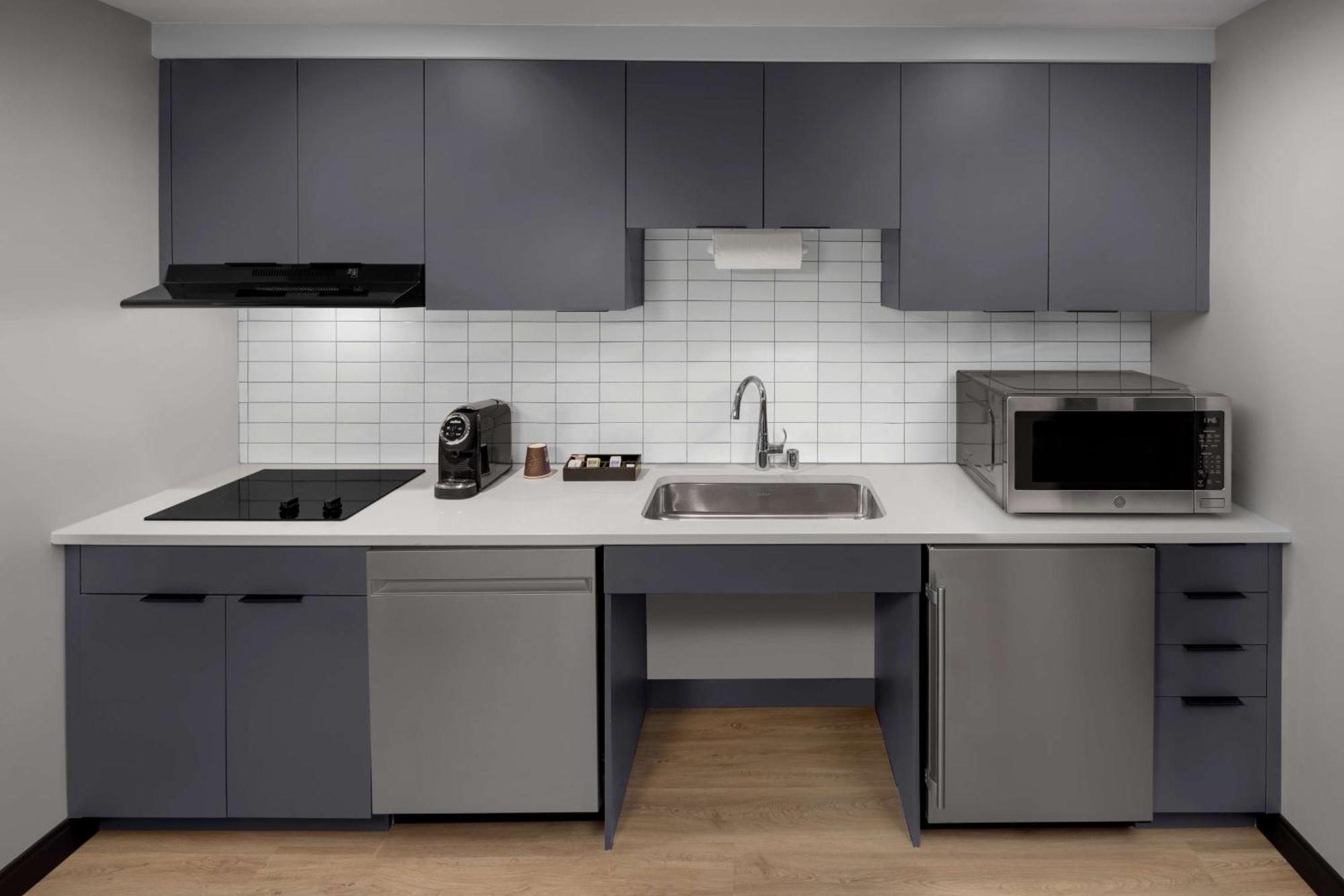 Homewood Suites By Hilton Grand Prairie At Epiccentral Zewnętrze zdjęcie