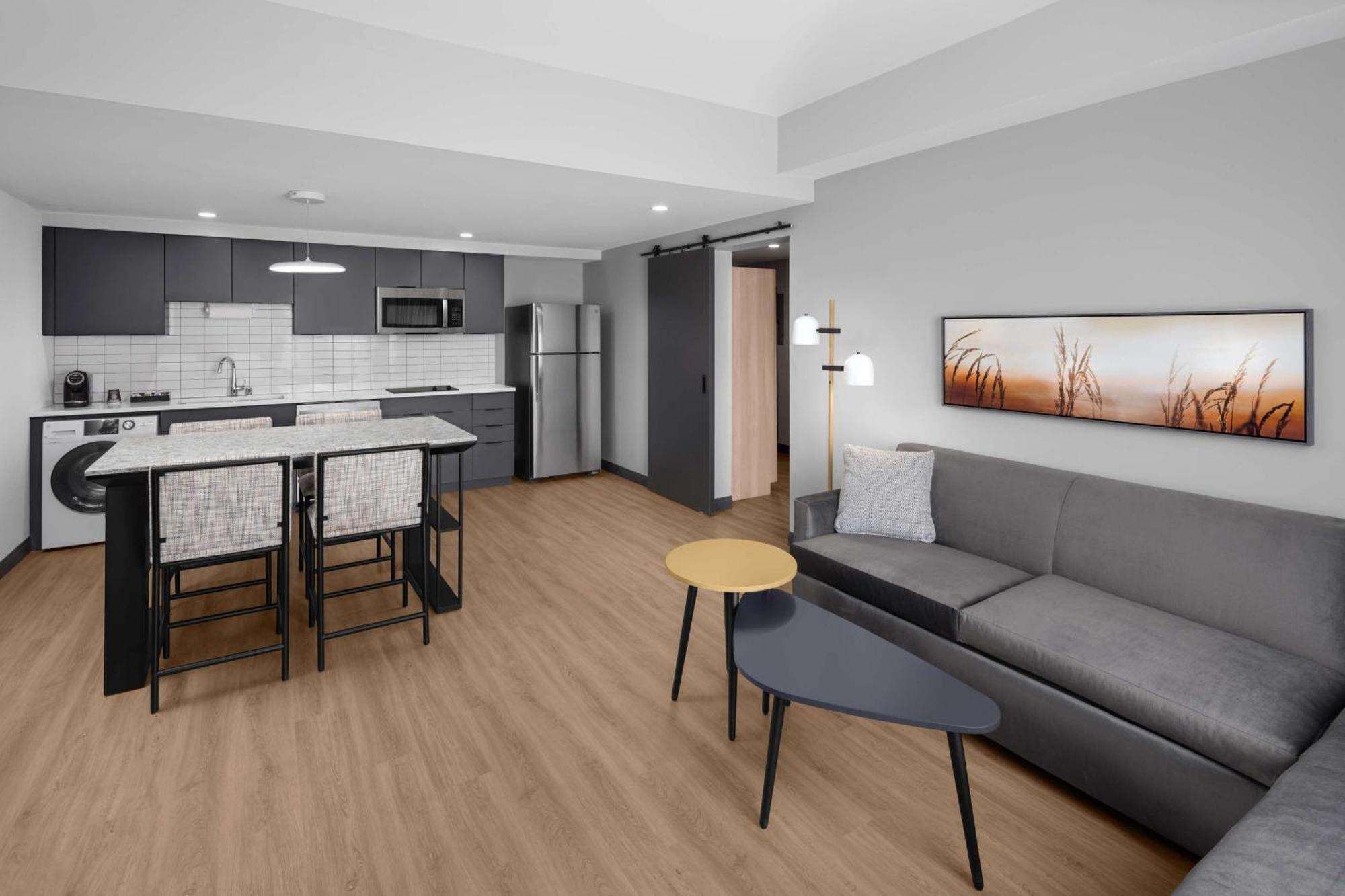 Homewood Suites By Hilton Grand Prairie At Epiccentral Zewnętrze zdjęcie