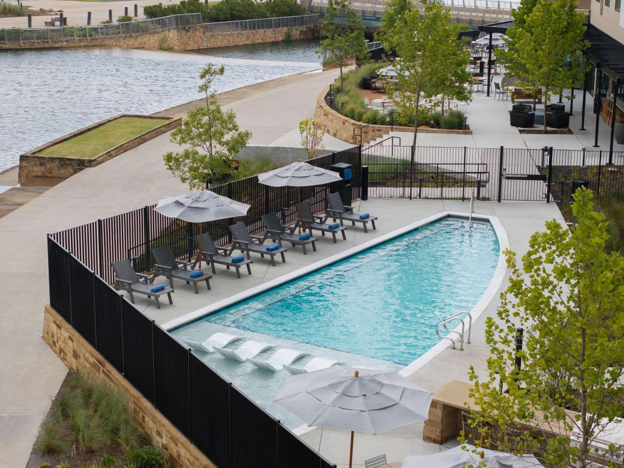 Homewood Suites By Hilton Grand Prairie At Epiccentral Zewnętrze zdjęcie